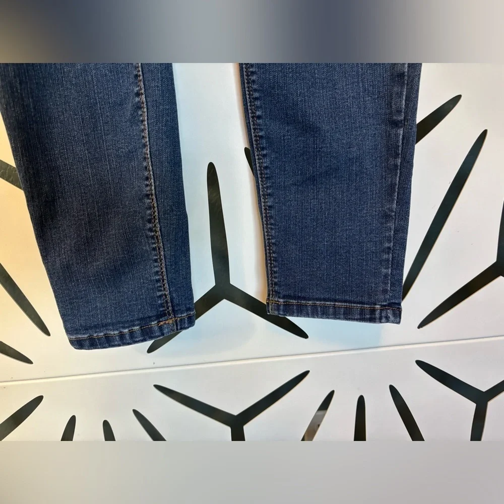 D Jeans Dark Blue Skinny Distressed Jeans – Size 8P